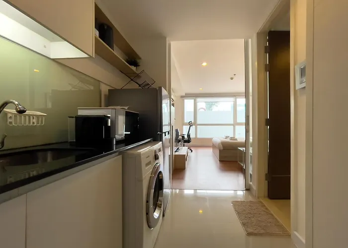 500m Bts L Fully Furnished L Pool And Gym L Sontana Apartamento Bangkok