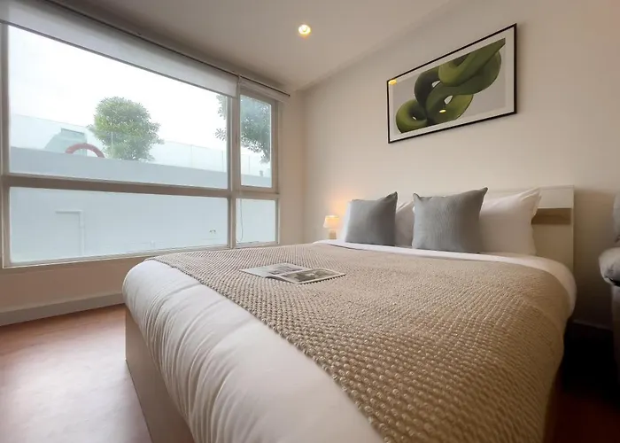 Apartamento 500m Bts L Fully Furnished L Pool And Gym L Sontana Bangkok